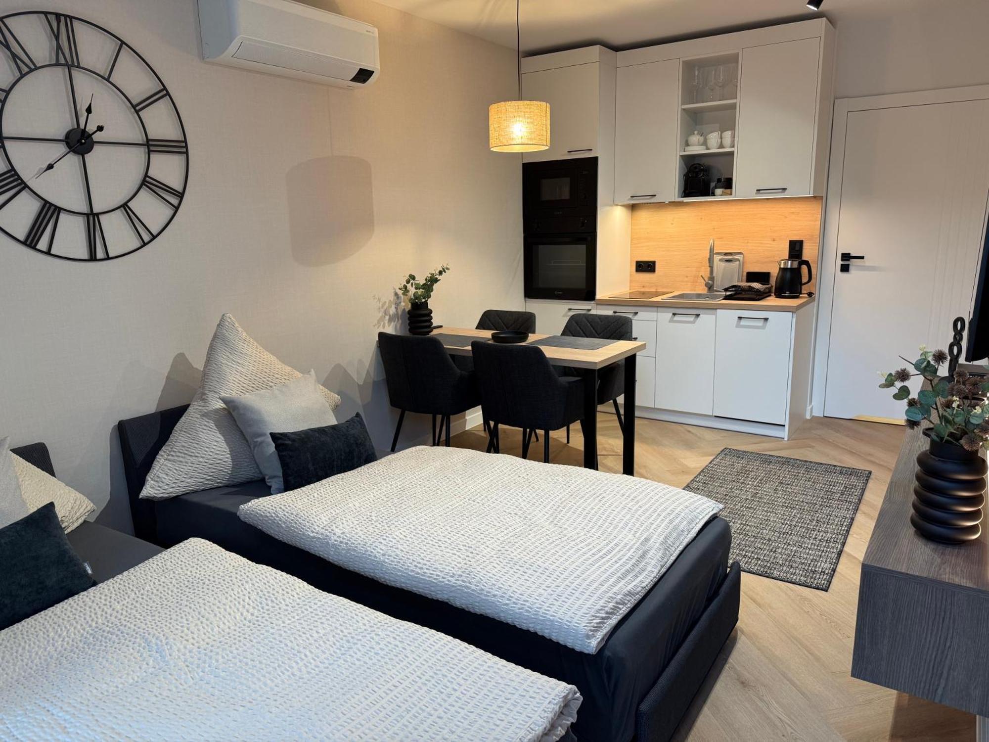 Triumph Ferienhaeuser & Apartments Rangsdorf Rom bilde